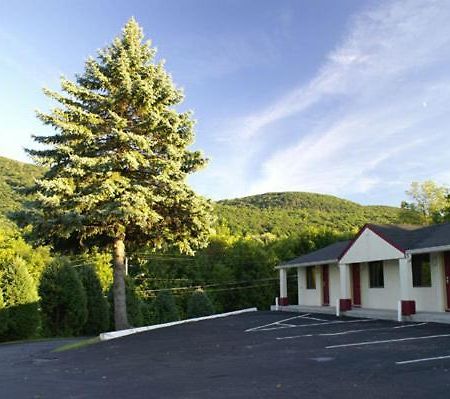 Appalachian Motel Вернон Екстер'єр фото
